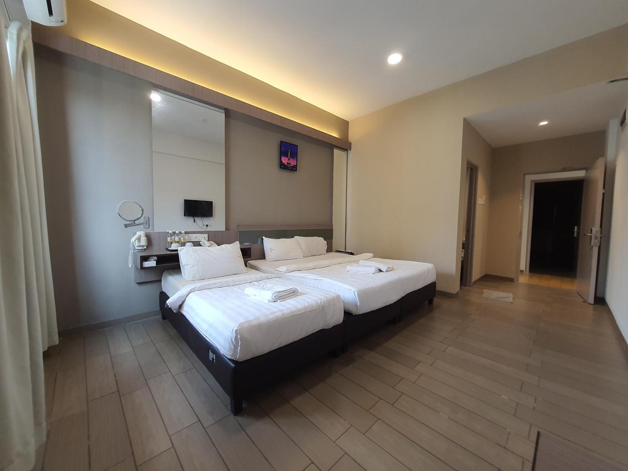 Golden View Hotel Nilai